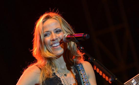 Sheryl Crow's Woman in the White House: Ladies balance checkbooks, don ...