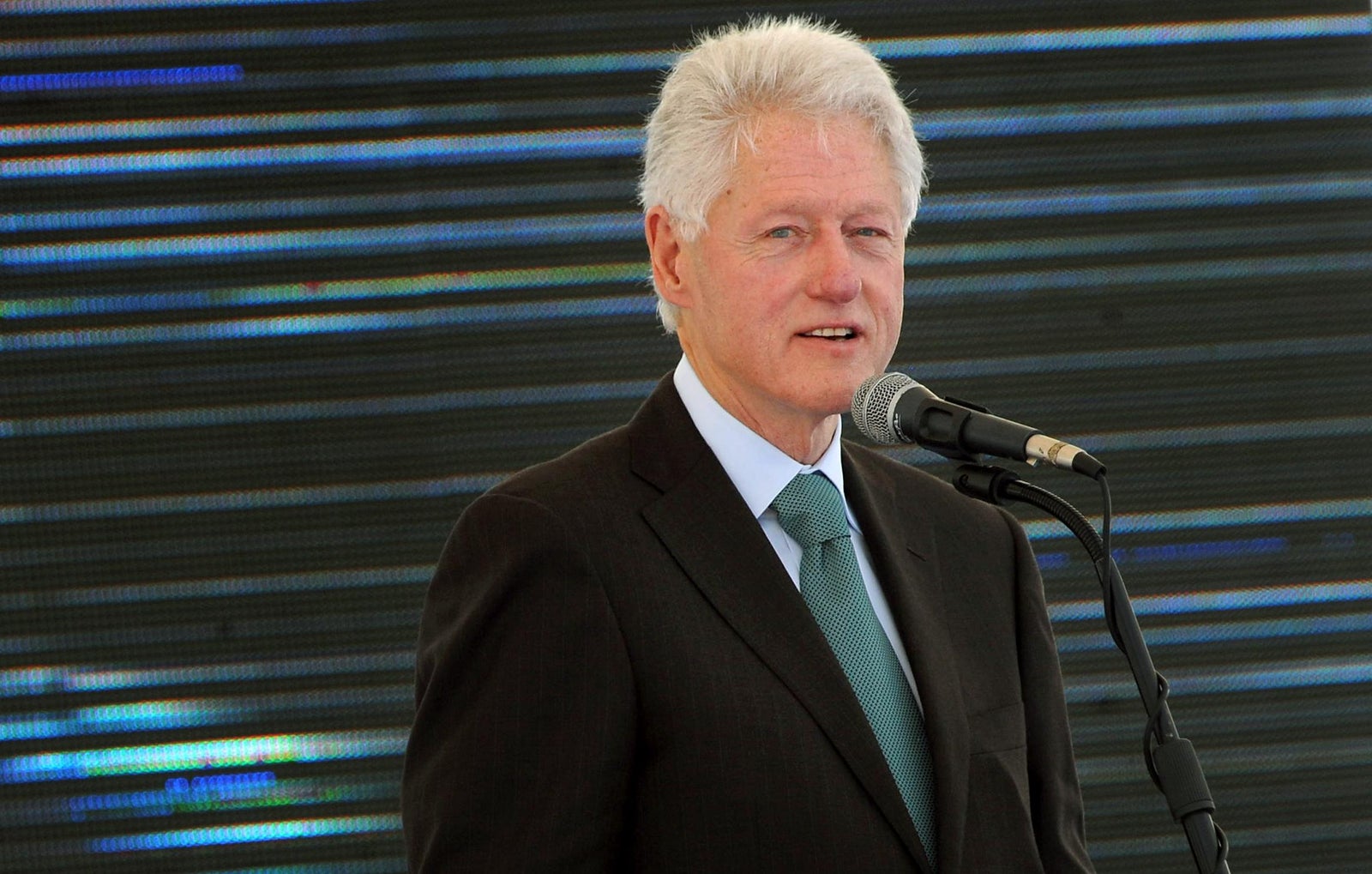 Bill Clinton Doma President Who Signed Anti Gay Marriage Law Now Says Its Unconstitutional