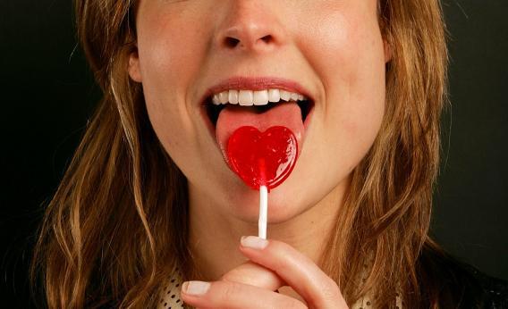 Take This Lollipop Creepy Site Offers Warning About Giving Away Personal Info On Facebook