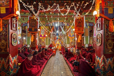 Colin Miller photographs Buddhist monasteries and temples in Sichuan ...