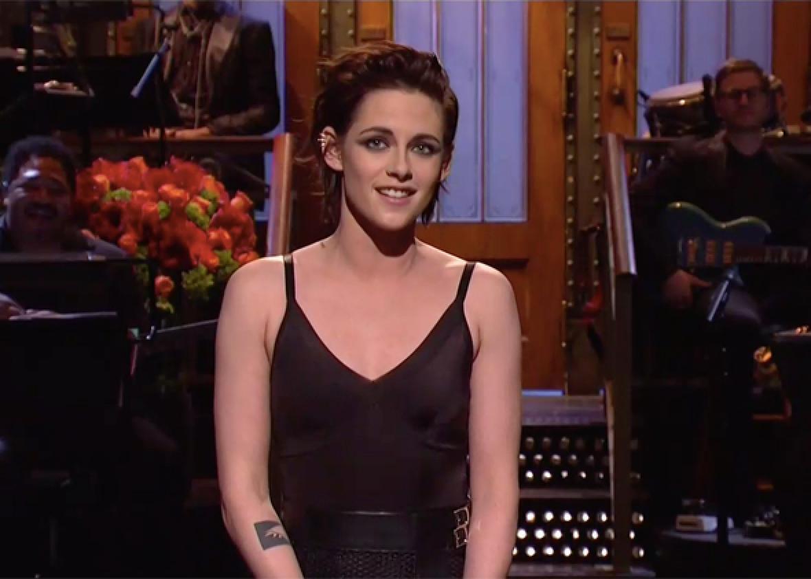 Watch Kristen Stewart address Donald Trump’s tweets on SNL.