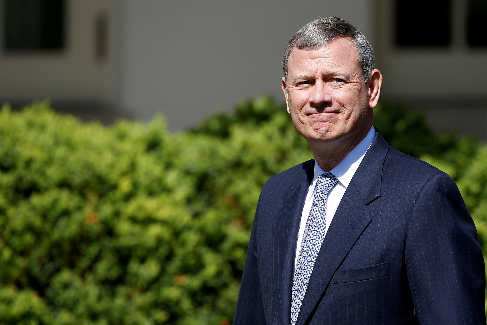 John Roberts Won T Let Mitch Mcconnell Derail A Trump Impeachment