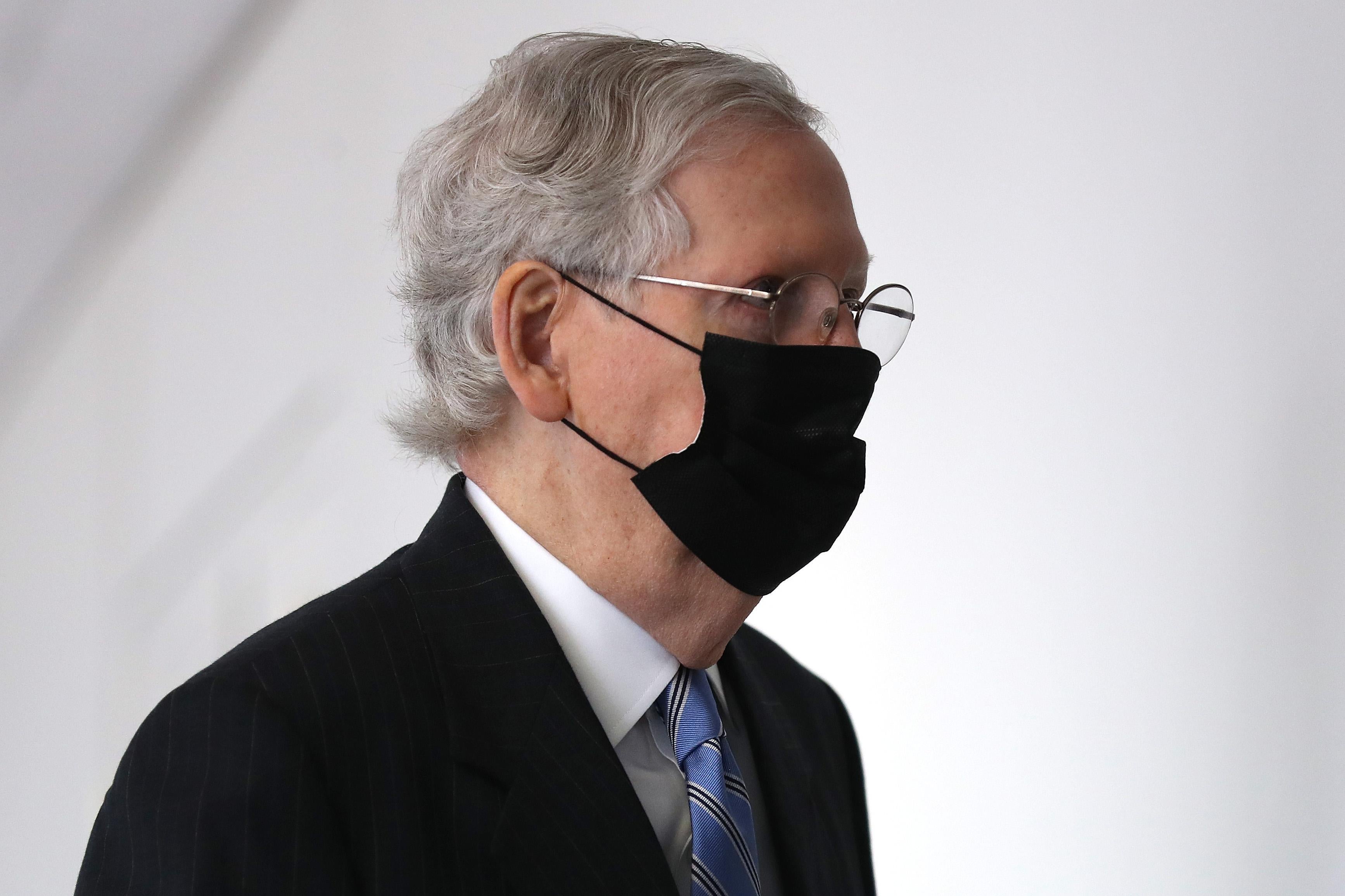 McConnell wearing a mask