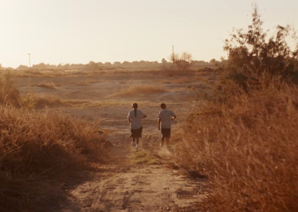 The effects of drought in Stratford, California (Video)