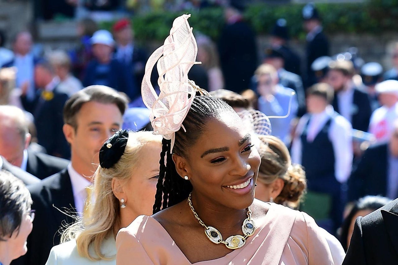 amal clooney fascinator