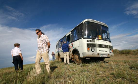 Yuriy Strilchuck, center, in Semipalatinsk, Kazakhstan’s nuclear testing site.