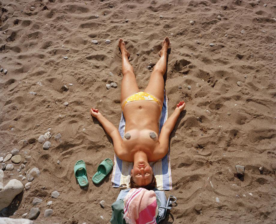 YALTA, Ukraine—1995. From Life's a Beach (Aperture, 2012).