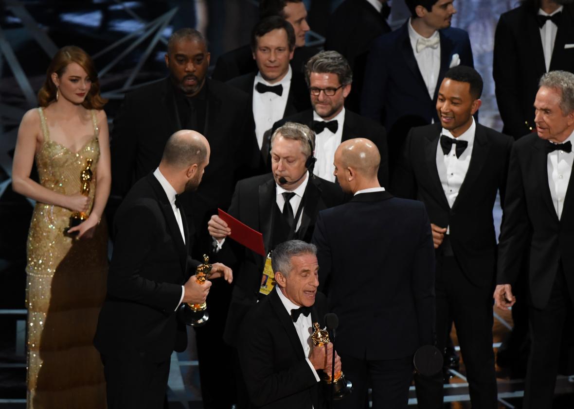 Oscar Moonlight best picture gaffe in GIFs.
