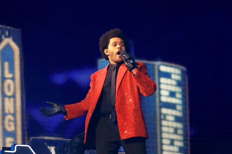 Super Bowl 55 halftime show review: The Weeknd goes solo, leaving no one  else to blame