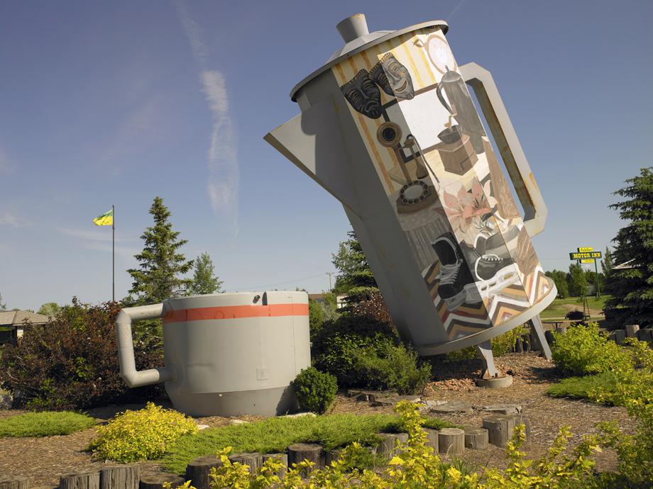 World's Largest Coffee Pot and Mug. Davidson, Saskatchewan July 2011