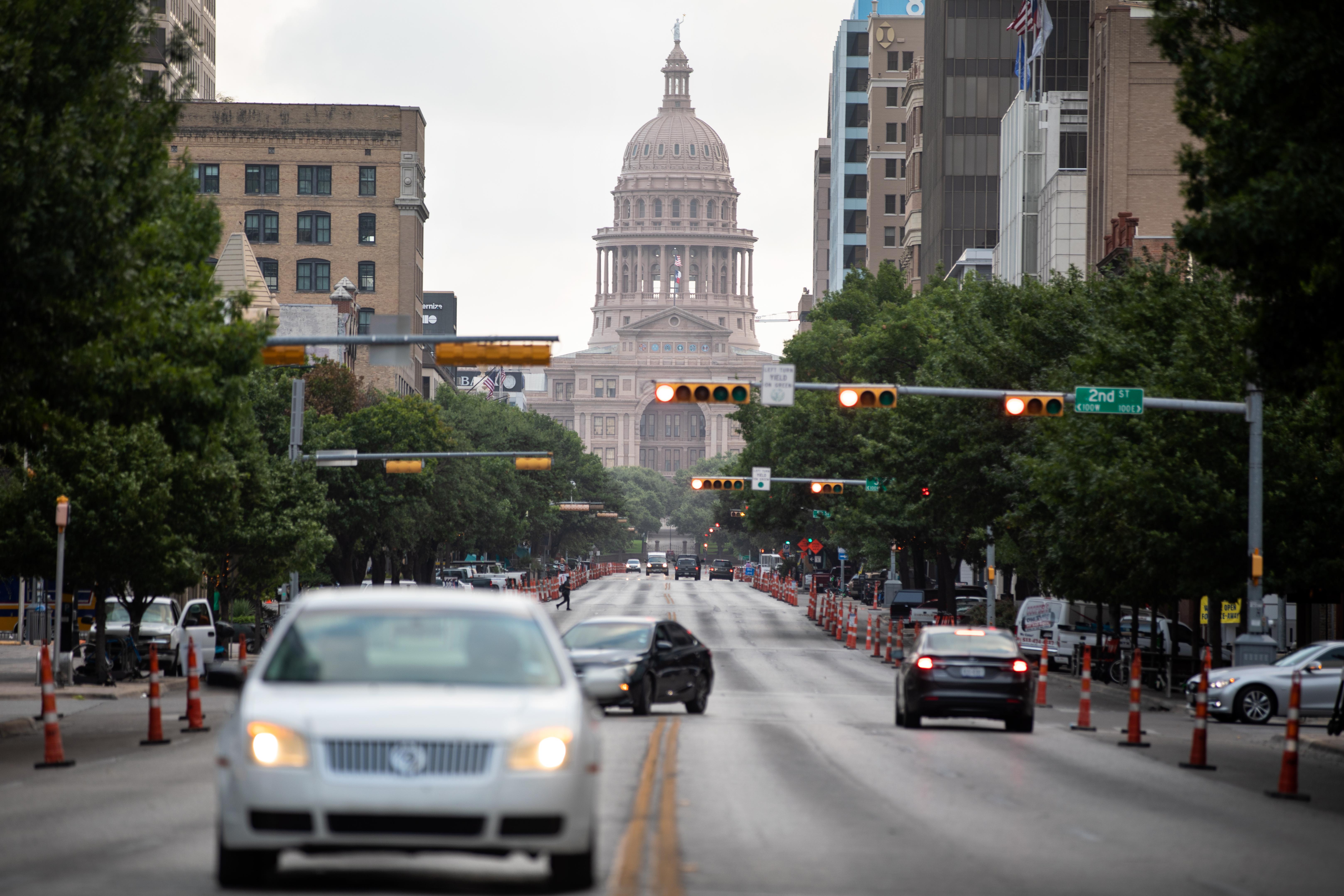 Texas Democrats Walk Out, Block GOP’s Sweeping Voting Restrictions Bill ...