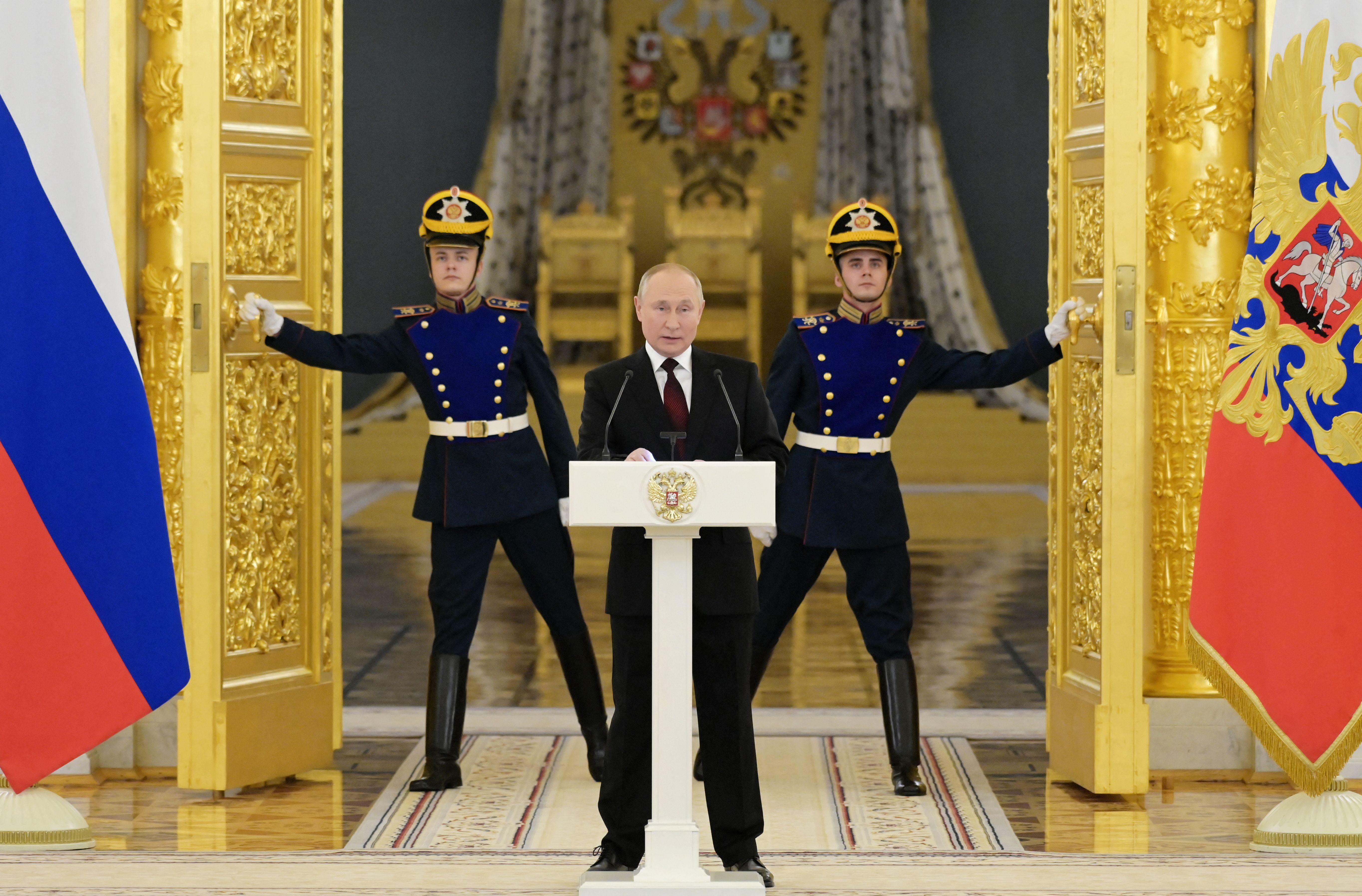 Can Biden and Putin Stop Ukraine Tensions From Becoming a Real Crisis?