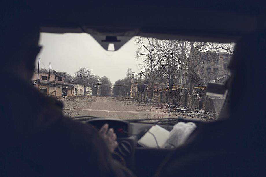 Big areas of Donetsk city is completely shattered by shelling and abandoned by civilians.