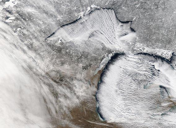 Cloud Streets over the Great Lakes