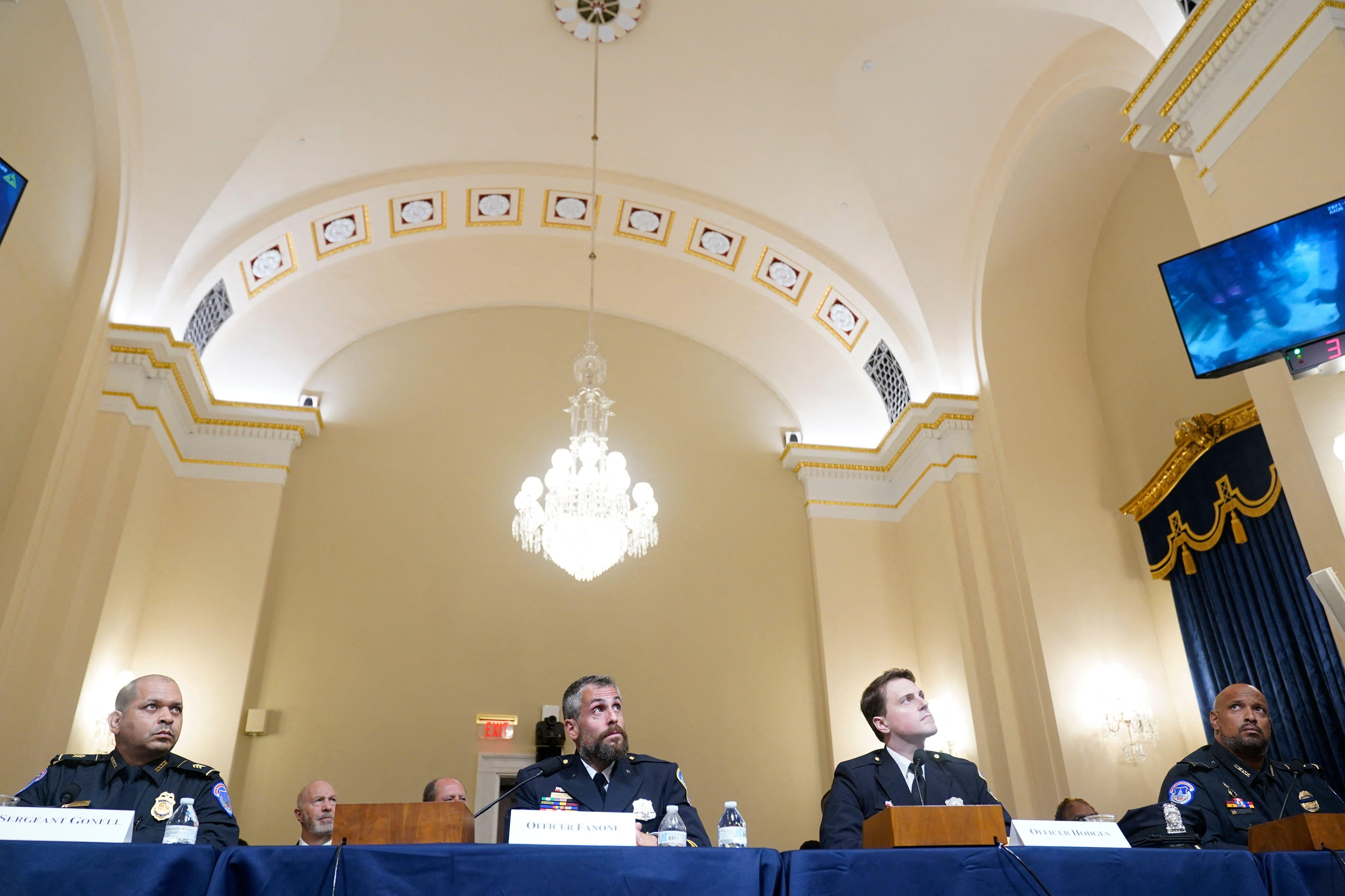 Capitol riot police testimony: What the first Congress hearing glaringly hearing left out. - Vimarsana News