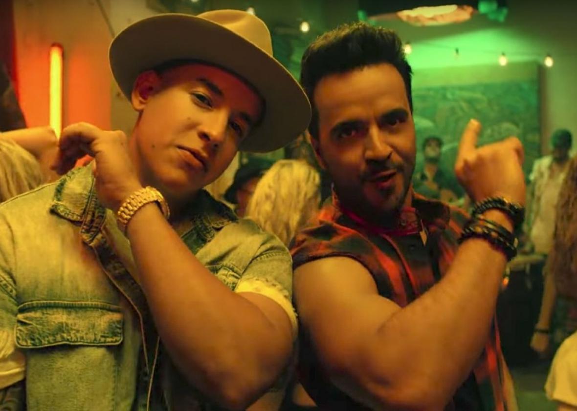 Luis Fonsi, Daddy Yankee & Justin Bieber's 'Despacito' Officially