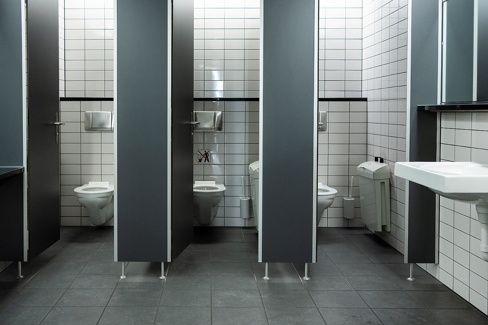 New York City’s New Public Bathrooms Are a High-Tech Solution to an Old Problem. They May Not Work as Intended.