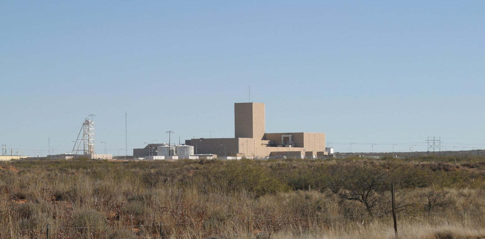 Los Alamos, kitty litter Nuclear waste disposal badly managed, report