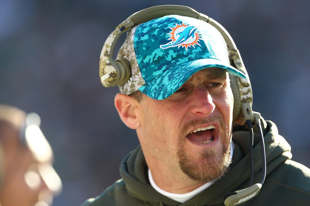 Dan Campbell's talk of taking kneecaps and stealing identities may make for  the best presser of 2020-21 - Footballscoop