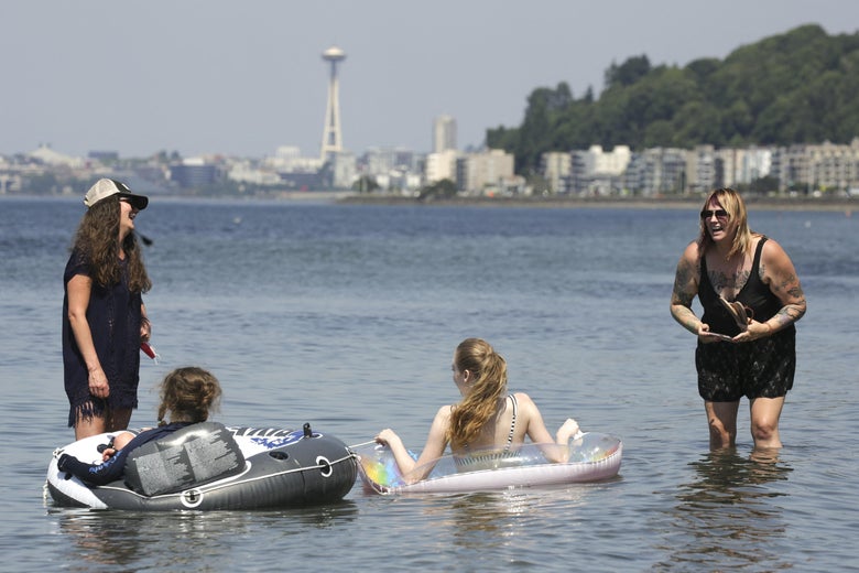 The Desperate Hunt for Air Conditioners in Oregon and Washington