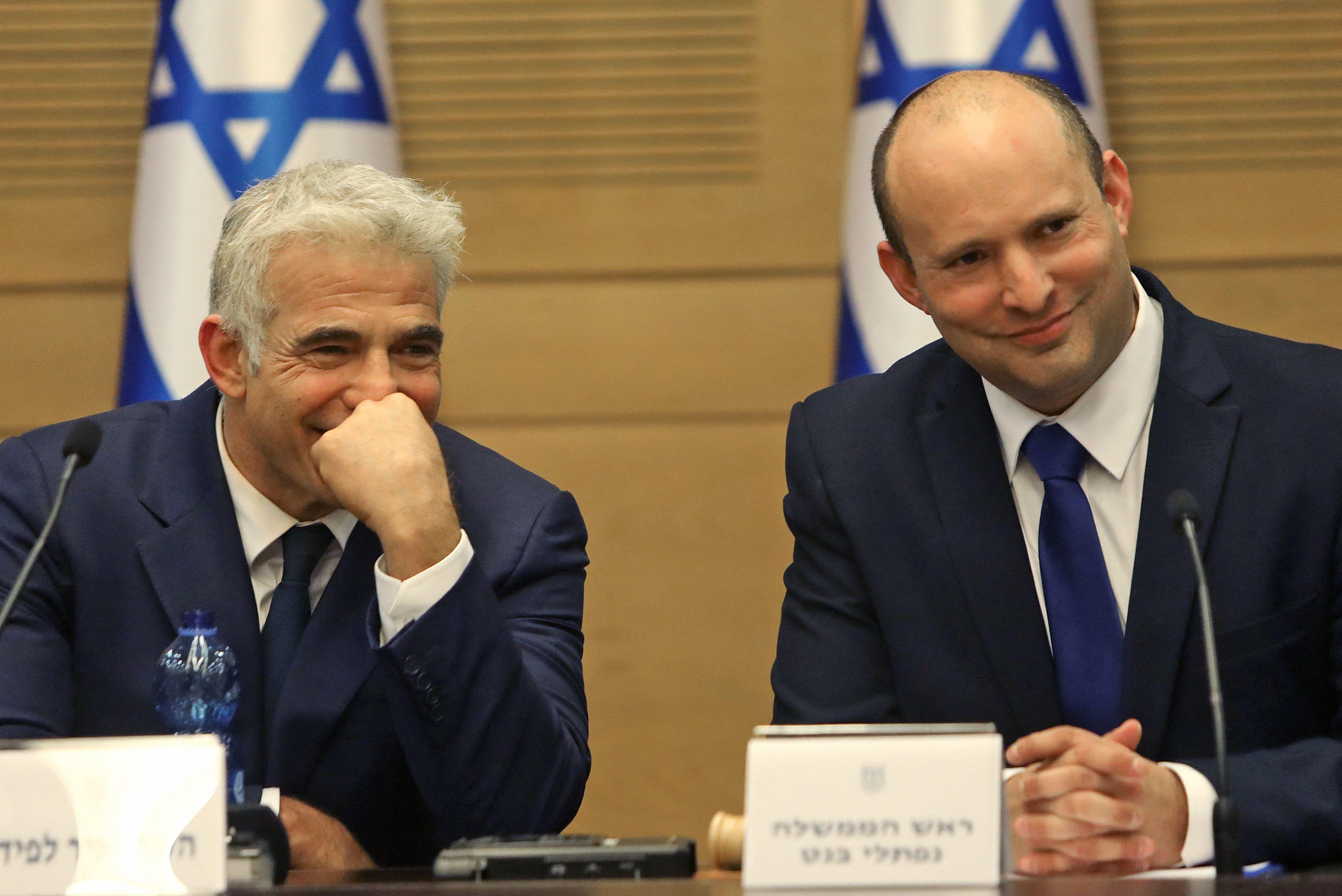Netanyahu&rsquo;s 12-Year Tenure Ends as Israel Approves New Governing Coalition