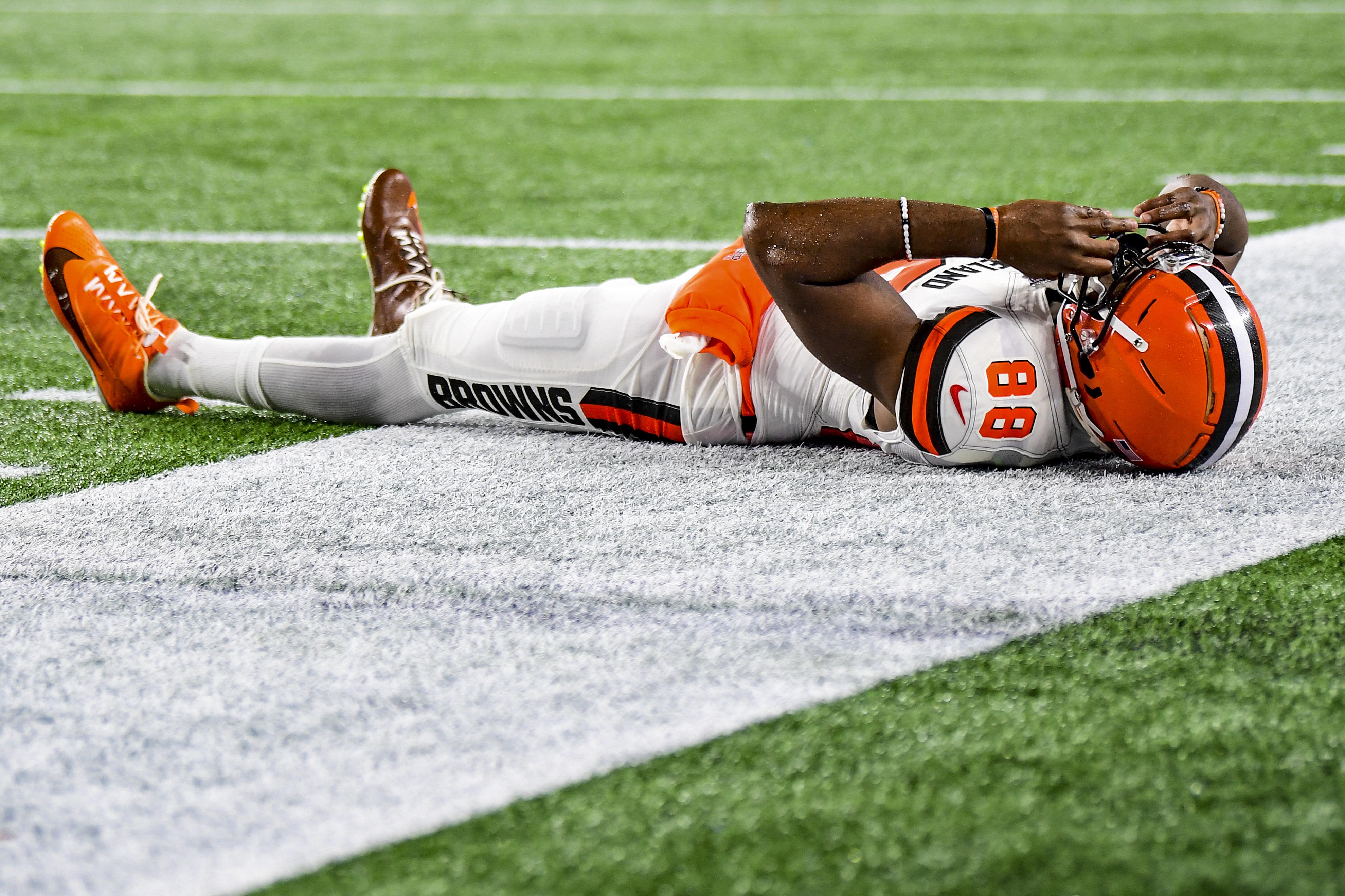 cleveland browns trash can