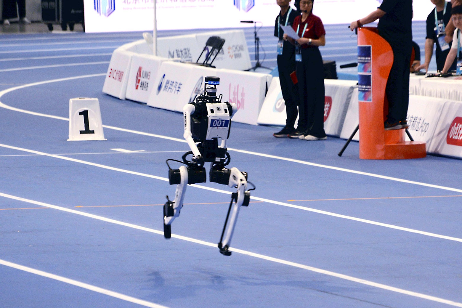 slate.com - Rachel Morris - I Loved Laughing at Videos of Robots Falling on Their Faces. Then I Realized That's Exactly What They Want.