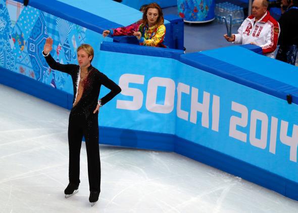 Russian skater Evgeni Plushenko withdraws from competition.