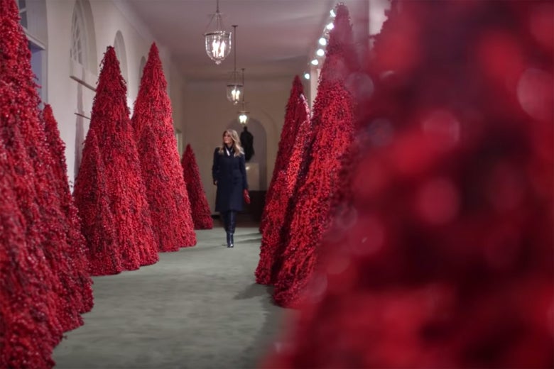 Melania Trump’s 2018 White House Christmas decorations include red ...