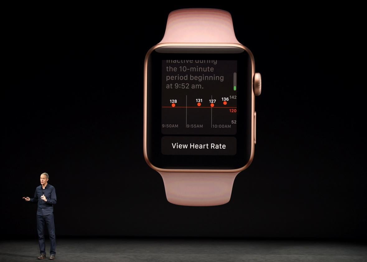 Apple Watch adds more fitness tracking capabilities becoming