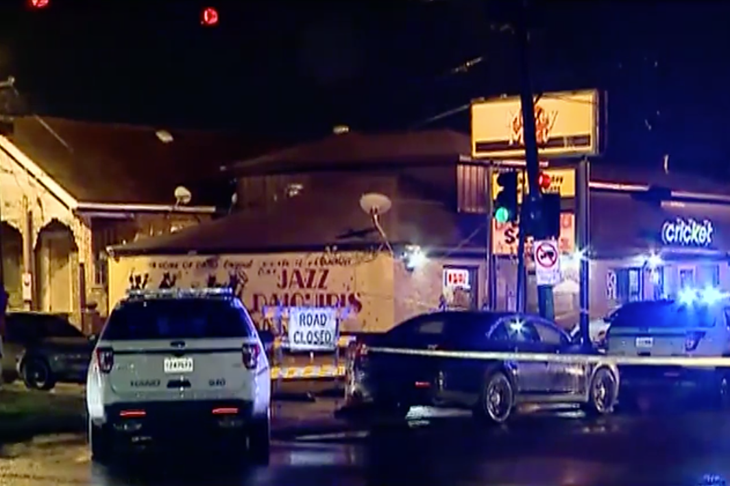 New Orleans mass shooting leaves three dead, injures seven.