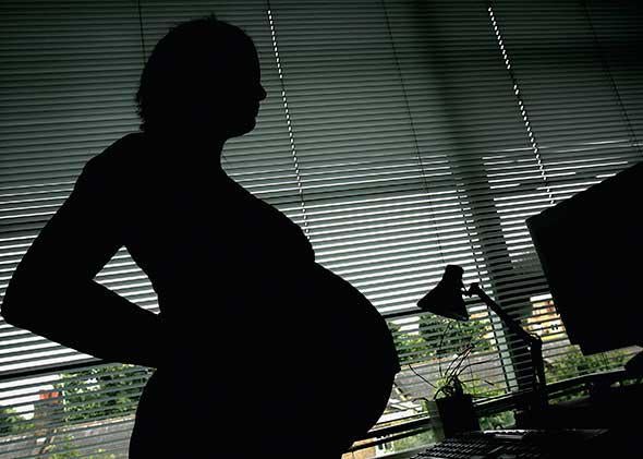 pregnant woman in the office