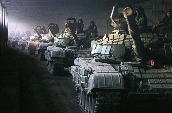 Tanks leaving South Ossetia