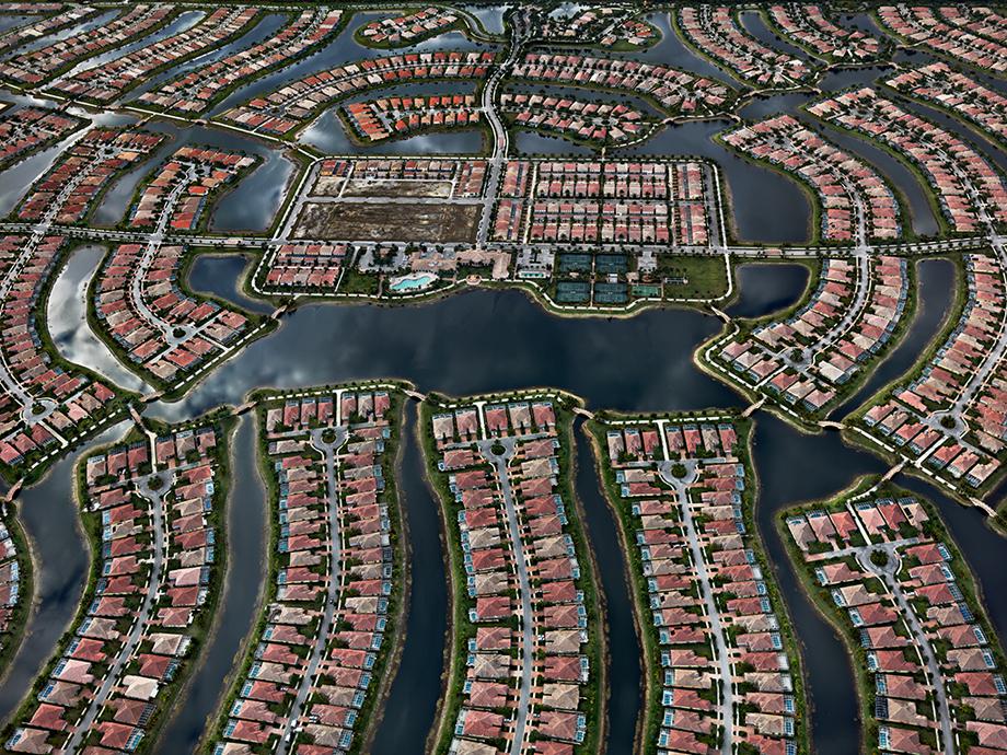 Photographs — Edward Burtynsky