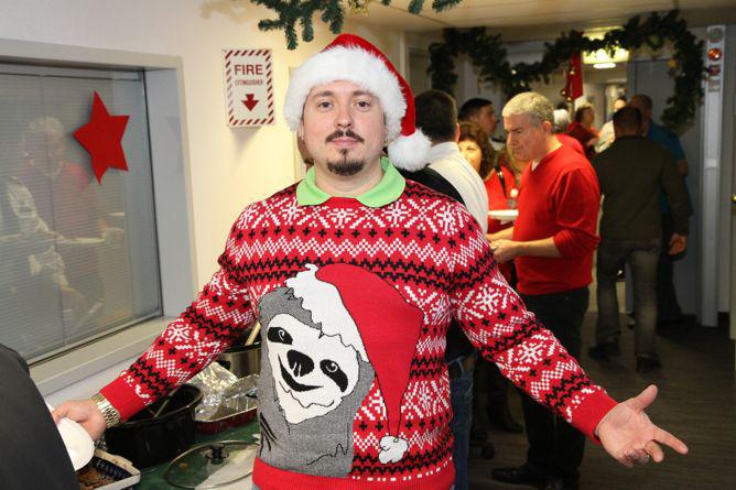 Holiday fad gives new meaning to 'ugly' sweaters