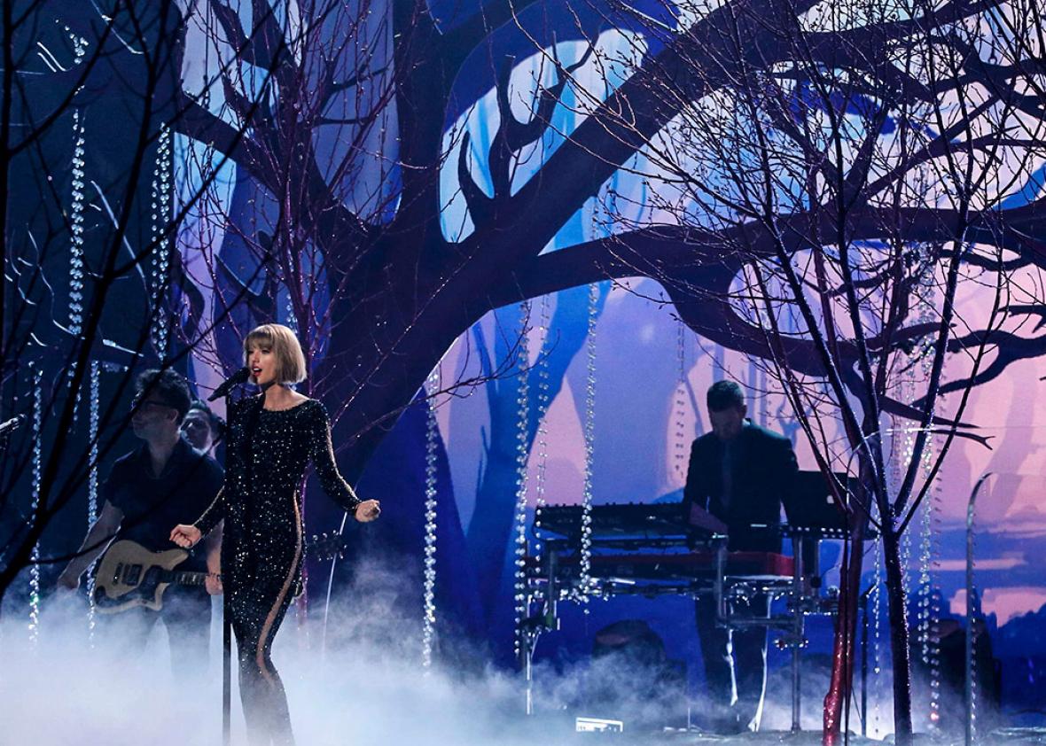 taylor-swift-s-grammy-s-opening-performance-video