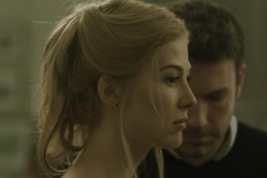 Rosamund Pike and Ben Affleck as Amy and Nick Dunne in Gone Girl.