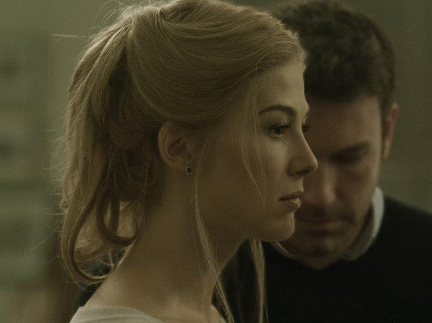 Gone Girl movie vs. the book A comparison of major plot differences in