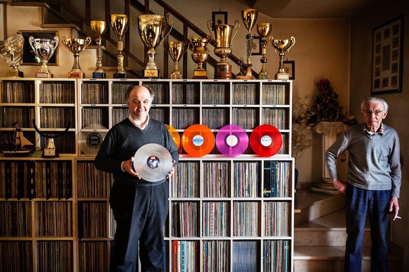Eilon Paz photographs record collectors in his book, Dust & Grooves(00)