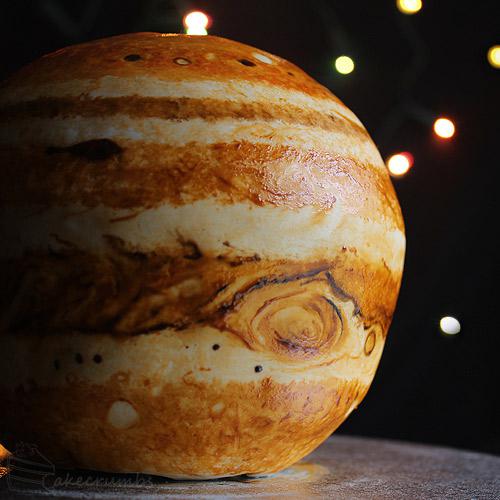 Jupiter cake