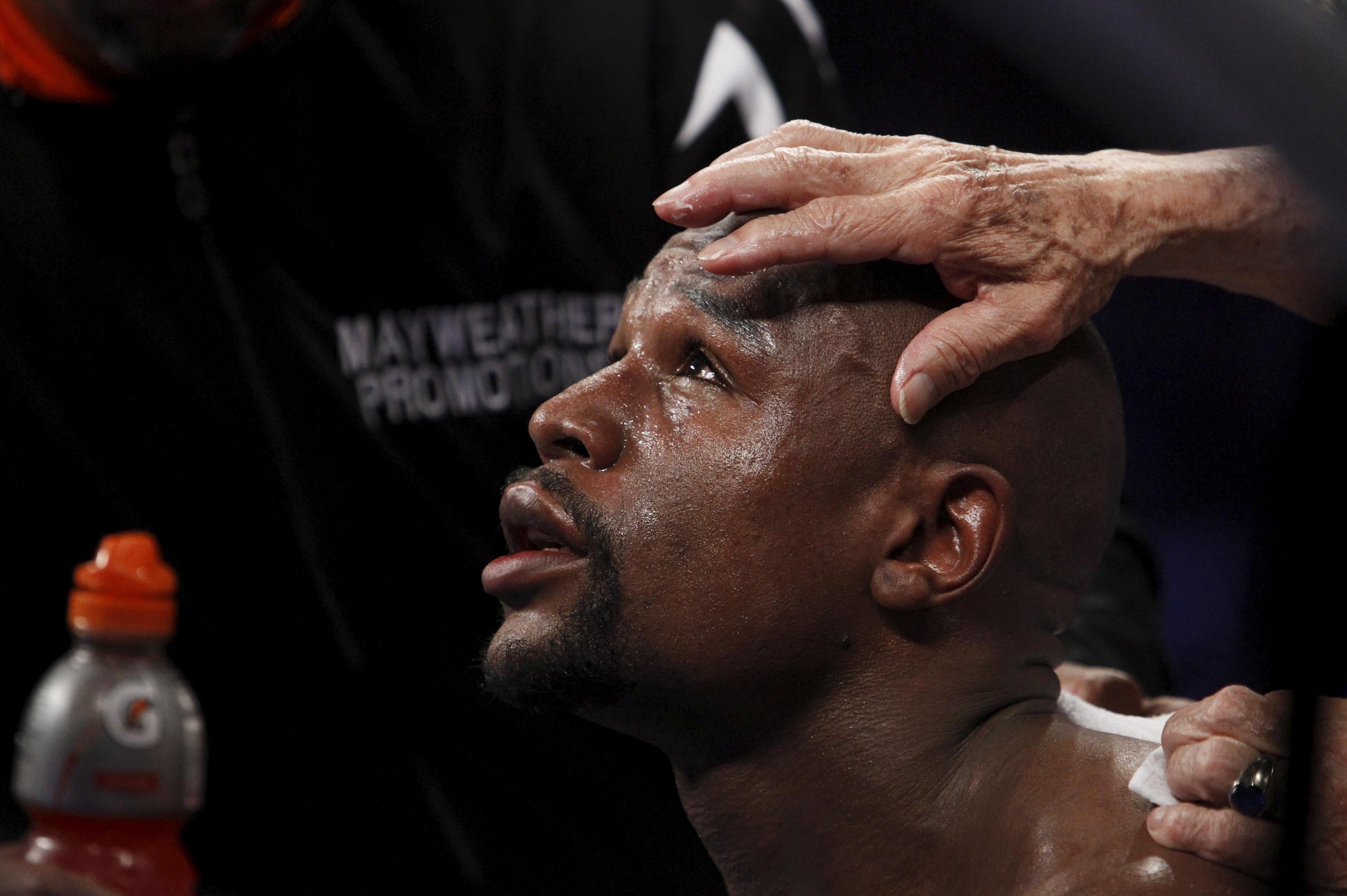 Floyd Mayweather Defamation Lawsuit: Josie Harris, Ex-girlfriend, Sues ...