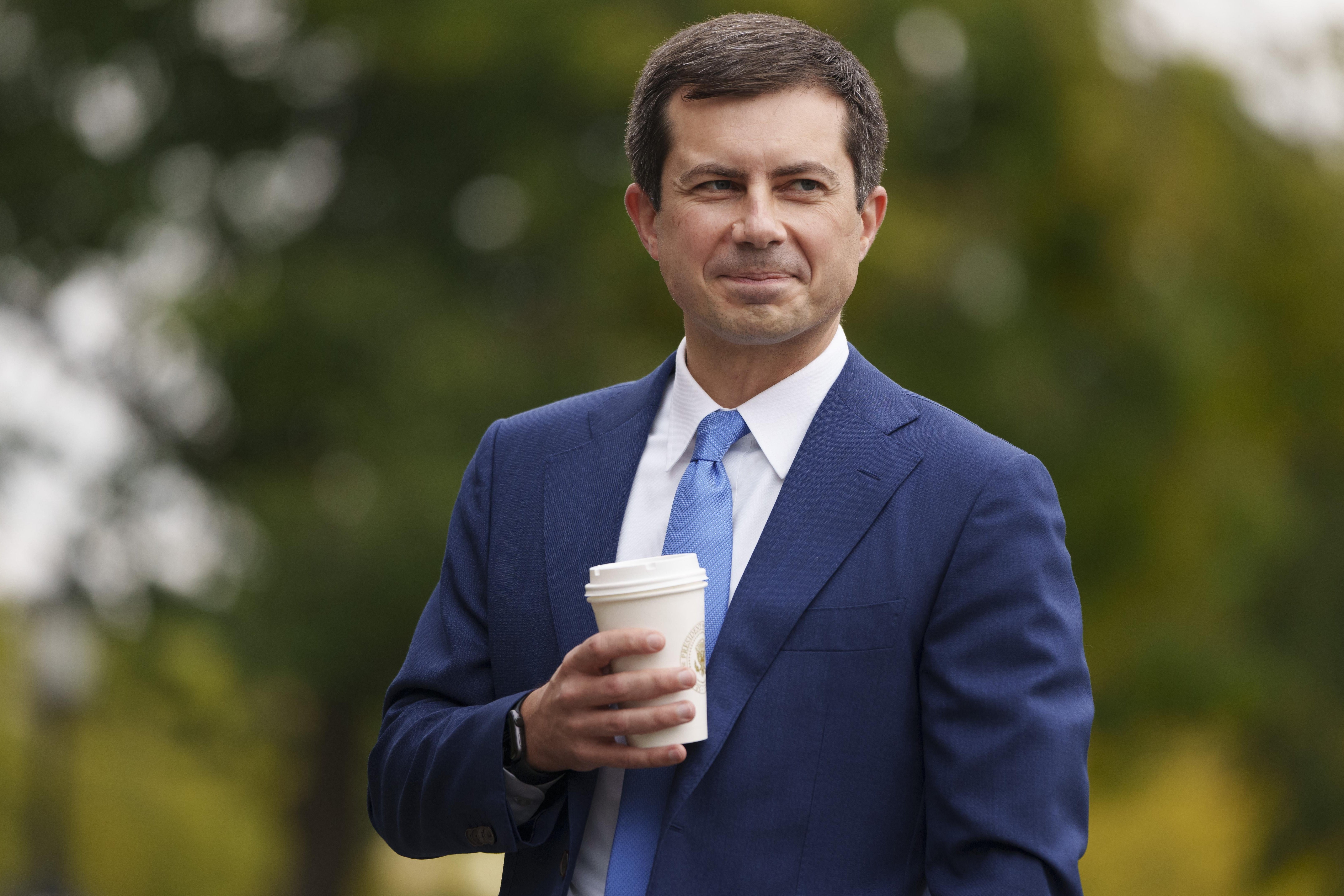 Transportation Secretary Pete Buttigieg arrives for a television interview with CNBC outside the White House October 13, 2021 in Washington, D.C.