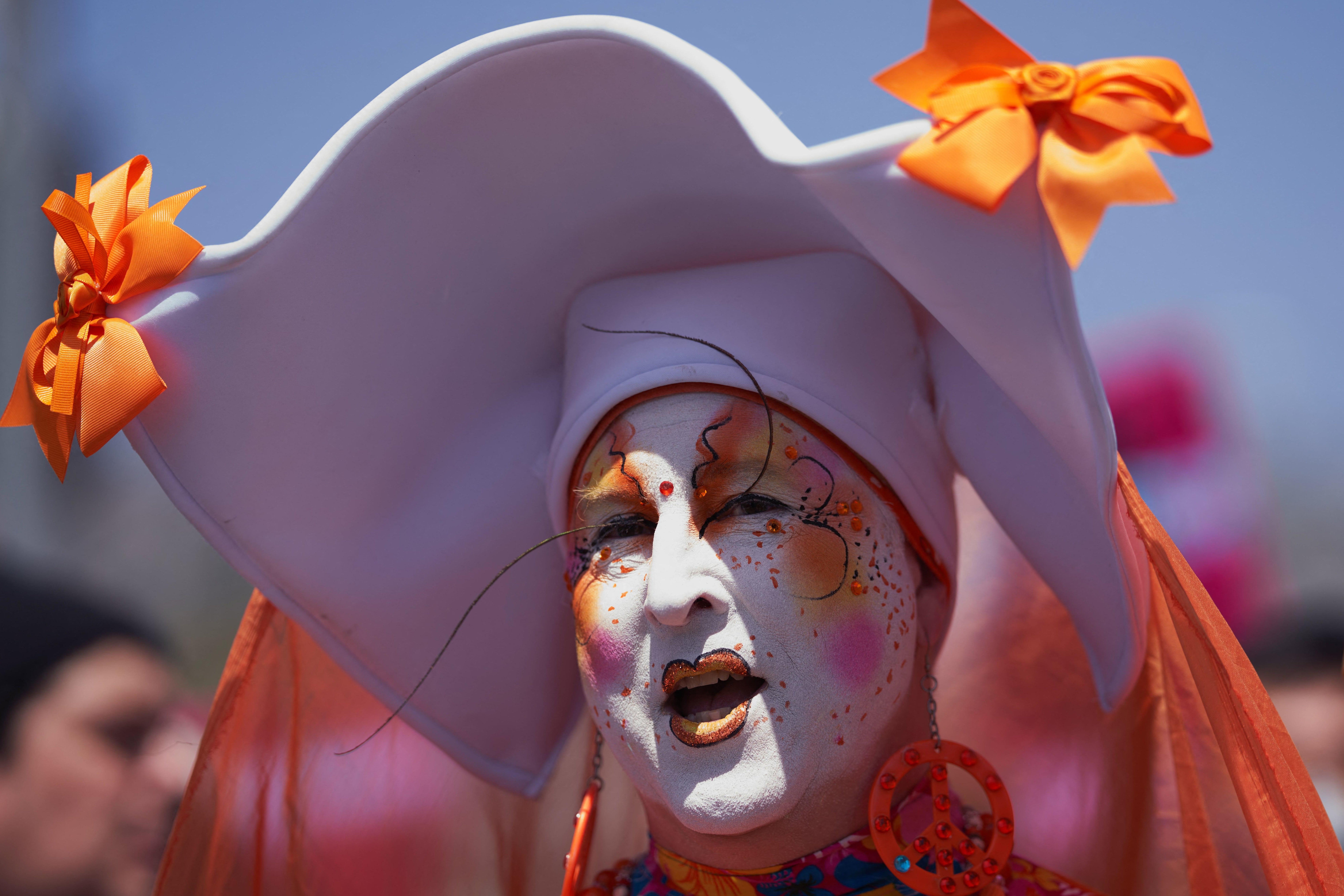 Groups protest Sisters of Perpetual Indulgence at Dodgers' Pride