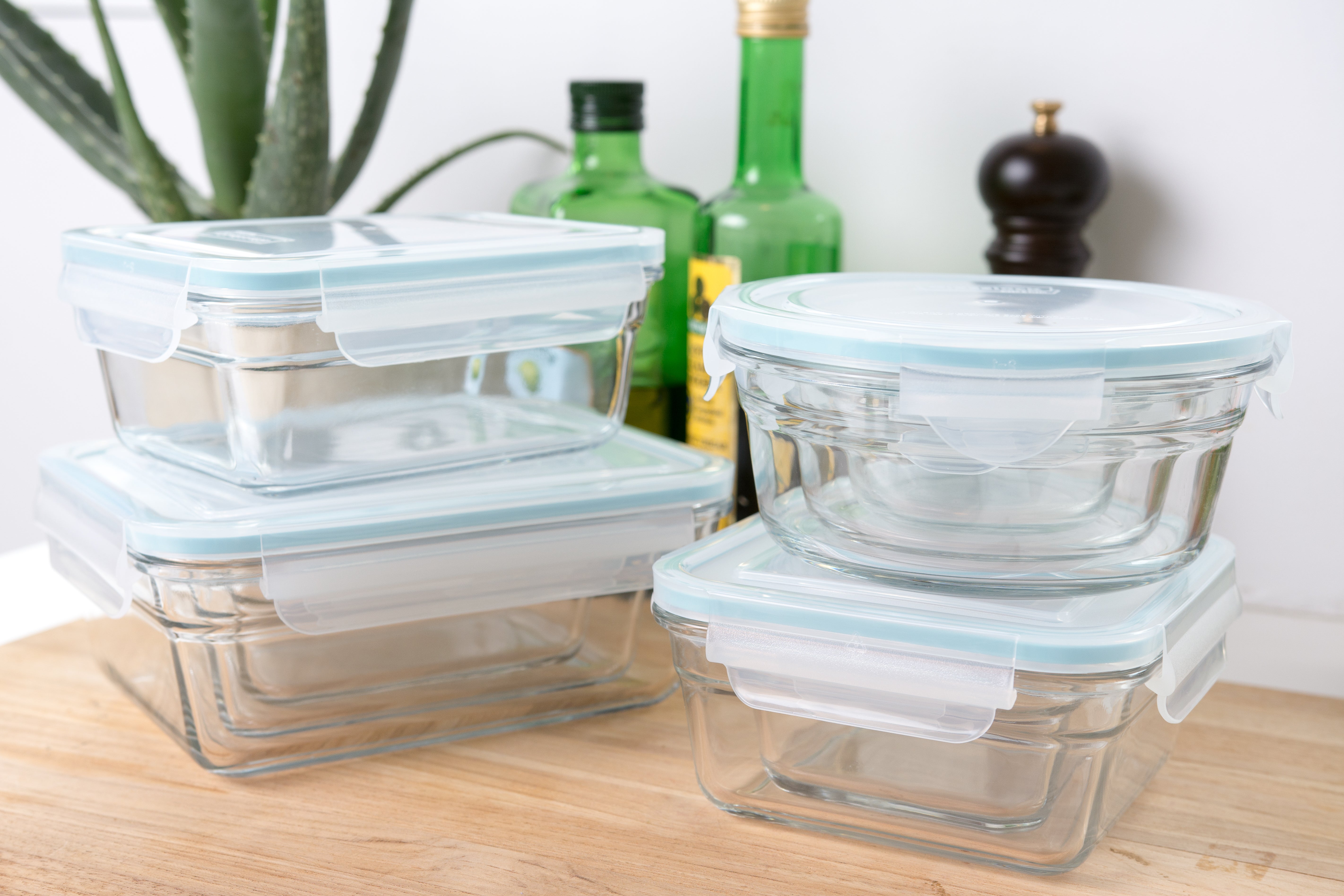 Glasslock] Assorted Food Storage Containers with Green Lids, 40