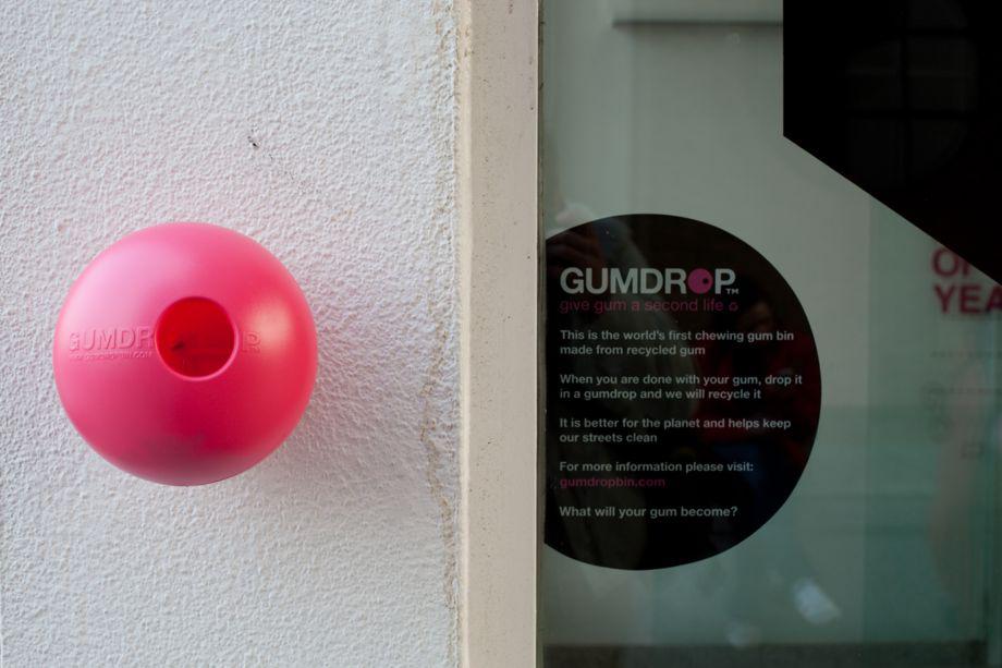 London Has a Clever Way to Keep Gum Off the Streets