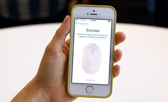 iPhone 5s fingerprint sensor