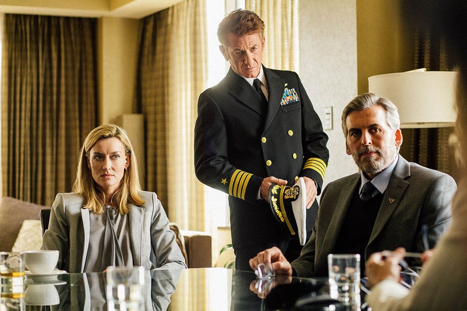 The First, starring Sean Penn, reviewed.