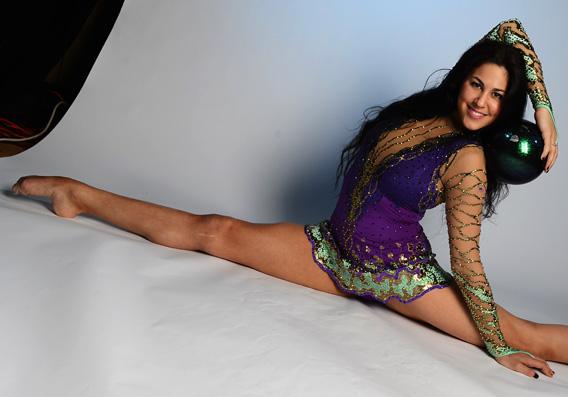 Julie Zetlin gymnast potrait