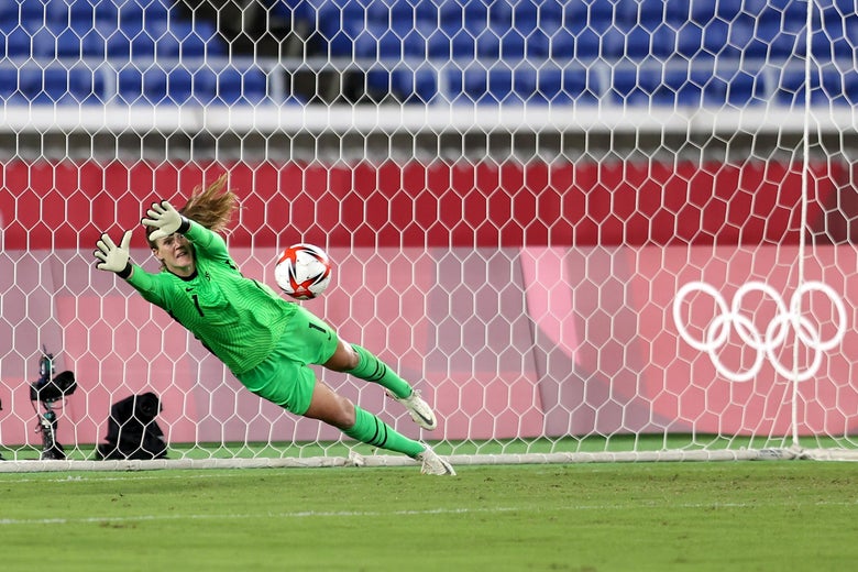 Tokyo Olympics U S Women S Soccer Team Beats Netherlands On Penalties