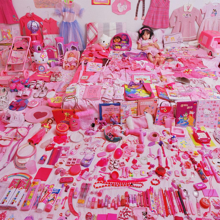 The Pink Project  - Seowoo and Her Pink Things, Light jet Print, 2005